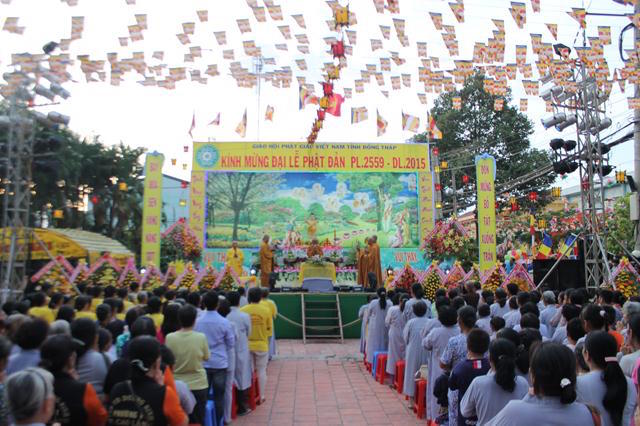 Phật Giáo Đồng Tháp Tổ Chức Chương Trình Phật Đản PL. 2559