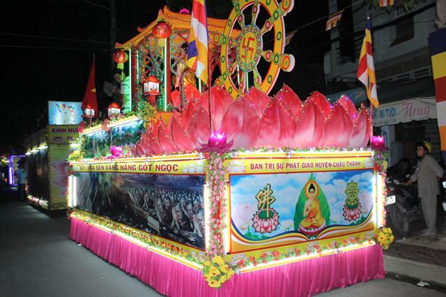 Phật Giáo Đồng Tháp Tổ Chức Chương Trình Phật Đản PL. 2559