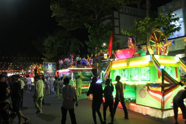 Phật Giáo Đồng Tháp Tổ Chức Chương Trình Phật Đản PL. 2559