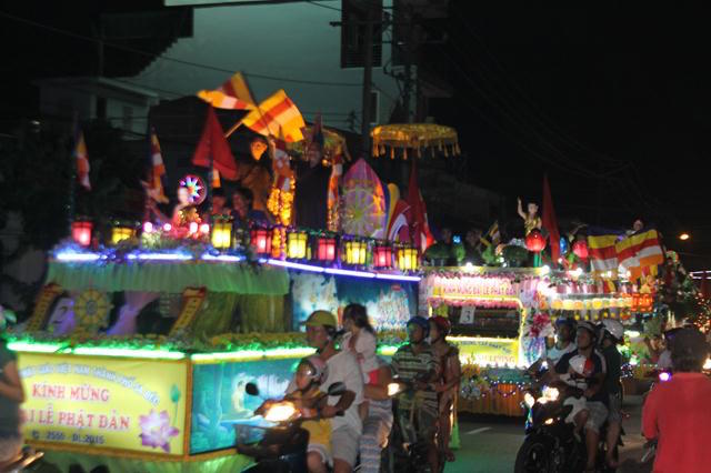 Phật Giáo Đồng Tháp Tổ Chức Chương Trình Phật Đản PL. 2559