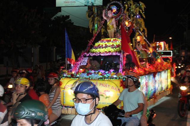 Phật Giáo Đồng Tháp Tổ Chức Chương Trình Phật Đản PL. 2559