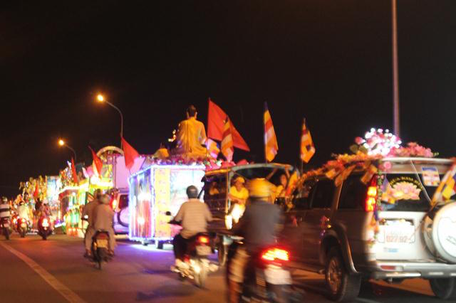 Phật Giáo Đồng Tháp Tổ Chức Chương Trình Phật Đản PL. 2559