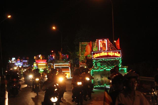 Phật Giáo Đồng Tháp Tổ Chức Chương Trình Phật Đản PL. 2559