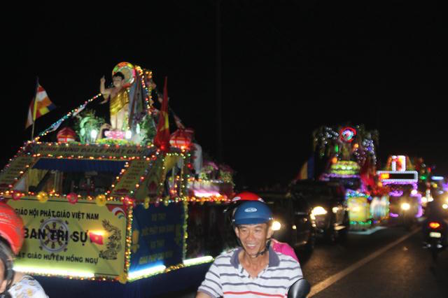 Phật Giáo Đồng Tháp Tổ Chức Chương Trình Phật Đản PL. 2559