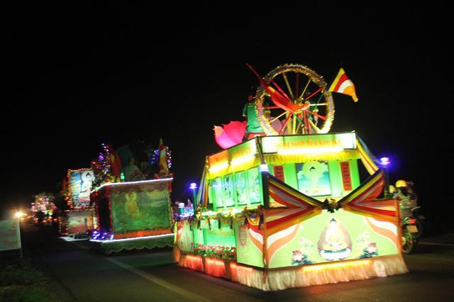 Phật Giáo Đồng Tháp Tổ Chức Chương Trình Phật Đản PL. 2559