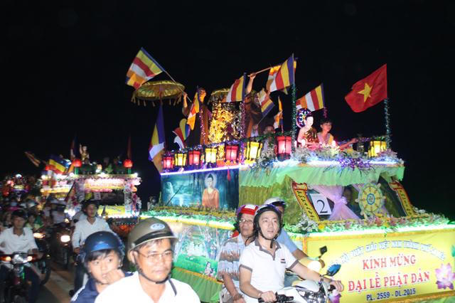 Phật Giáo Đồng Tháp Tổ Chức Chương Trình Phật Đản PL. 2559