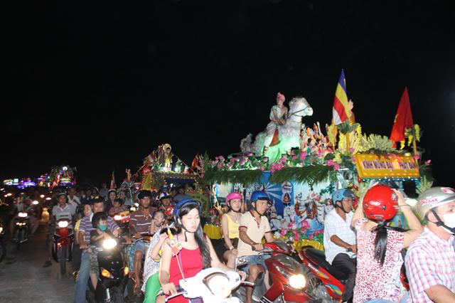 Phật Giáo Đồng Tháp Tổ Chức Chương Trình Phật Đản PL. 2559