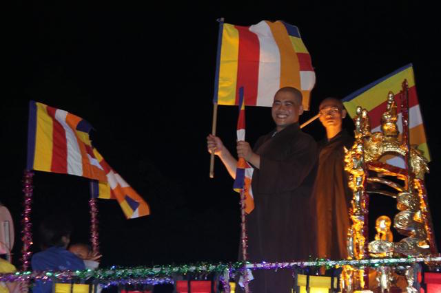 Phật Giáo Đồng Tháp Tổ Chức Chương Trình Phật Đản PL. 2559