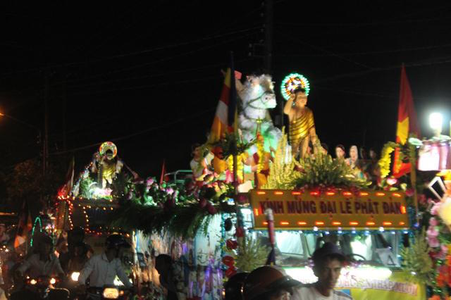 Phật Giáo Đồng Tháp Tổ Chức Chương Trình Phật Đản PL. 2559