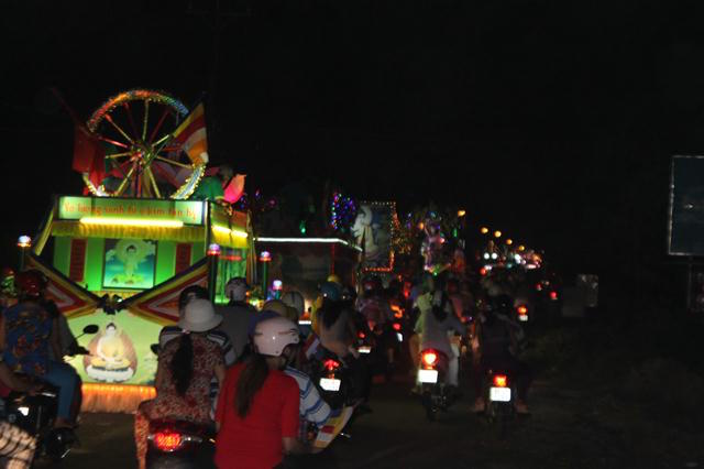 Phật Giáo Đồng Tháp Tổ Chức Chương Trình Phật Đản PL. 2559