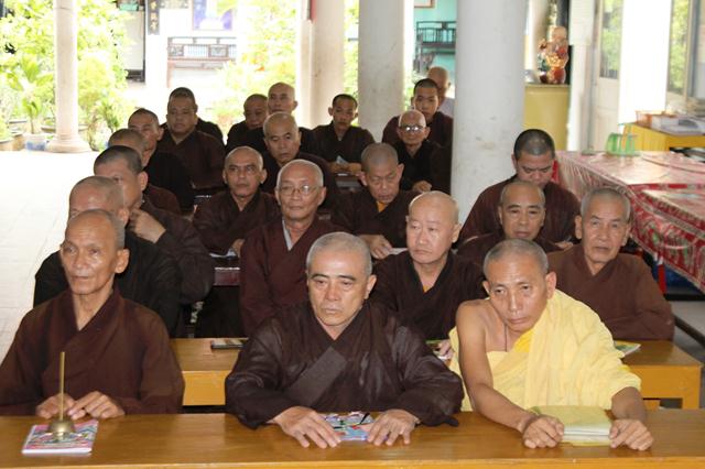 Đồng Tháp: Ban Chỉ Đạo Thăm Các Đạo Tràng An Cư Trong Tỉnh