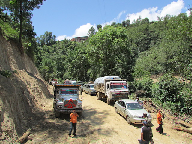 Bản tin số 5: Ngày thứ tư cứu trợ nạn nhân động đất tại Nepal