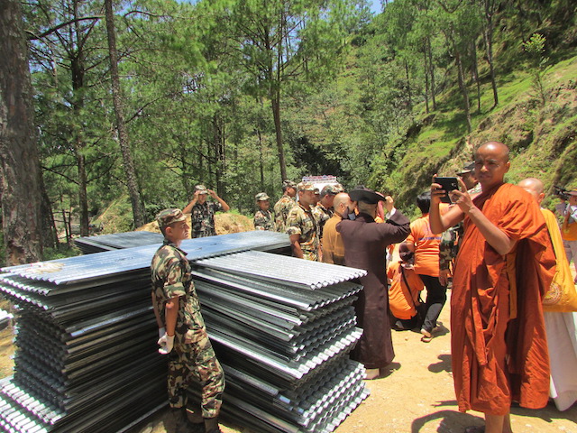 Bản tin số 5: Ngày thứ tư cứu trợ nạn nhân động đất tại Nepal