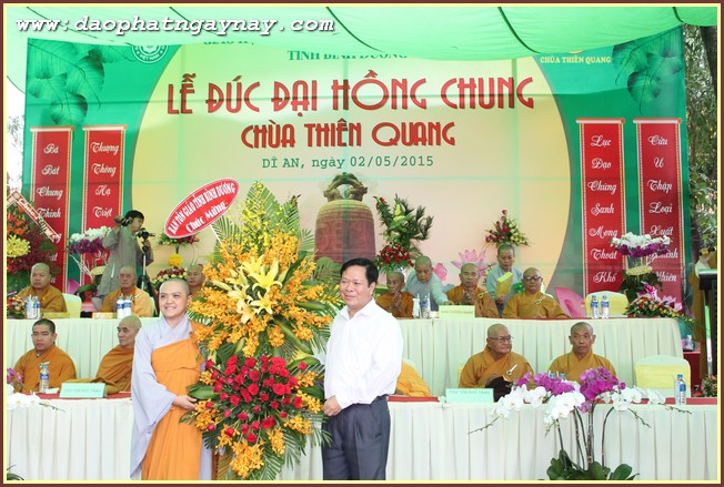 Bình Dương: Lễ Đúc Đại Hồng Chung Tại Chùa Thiên Quang