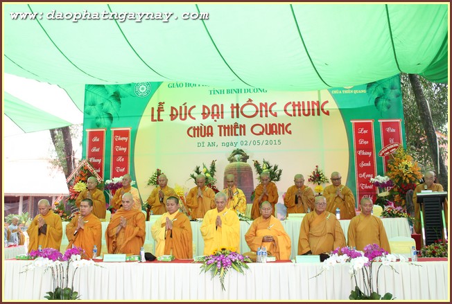 Bình Dương: Lễ Đúc Đại Hồng Chung Tại Chùa Thiên Quang