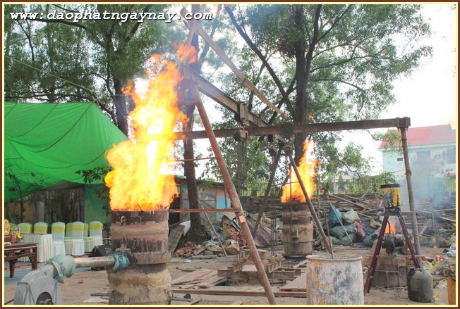 Bình Dương: Lễ Đúc Đại Hồng Chung Tại Chùa Thiên Quang