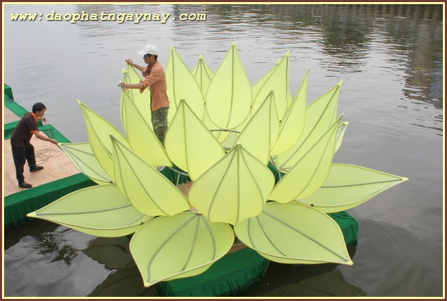 TP. HCM - Bình Dương: Không khí Phật đản 2559 tại một số tự viện