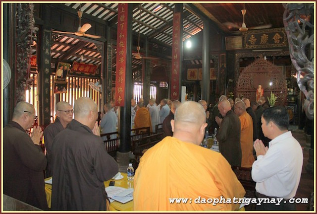 BTS PG Bình Dương hướng dẫn tổ chức Phật đản PL.2559, tổ chức An cư kiết hạ 2015