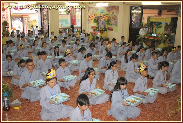 TP.Hồ Chí Minh: Gieo Hạt Từ Tâm - Kì 38  Chủ Đề: Sen Vàng Nâng Gót Tịnh