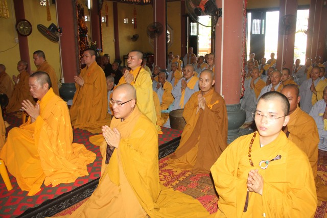 Thái Bình: Trường hạ Thánh Long tổ chức khai khóa an cư kiết hạ - PL.2559 – DL.2015