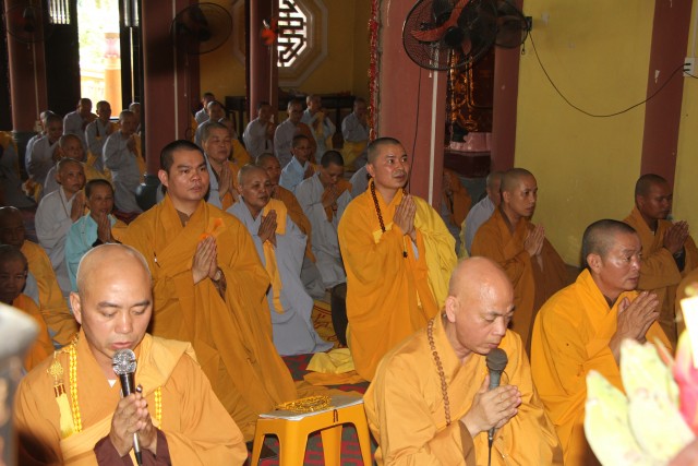 Thái Bình: Trường hạ Thánh Long tổ chức khai khóa an cư kiết hạ - PL.2559 – DL.2015