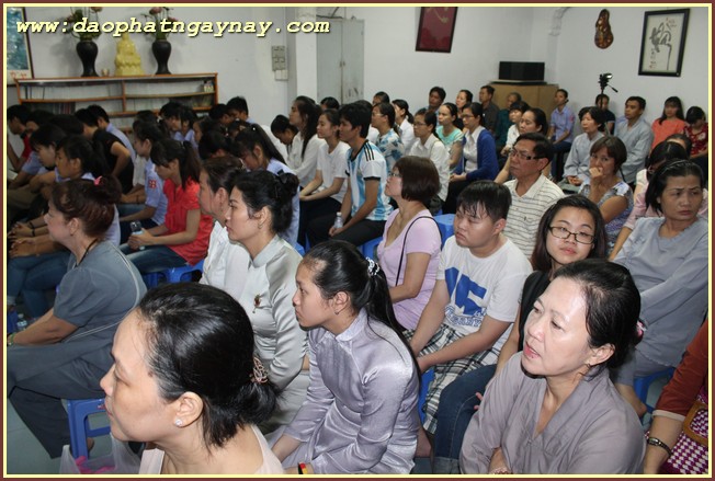 TP.HCM:  sư cô Hương Nhũ thuyết giảng tại chùa Phước Hải