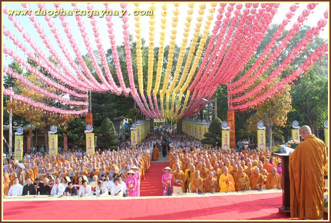 BÌNH DƯƠNG:   Phật Giáo Bình Dương Long Trọng Chào Mừng Đại Lễ PD.2559