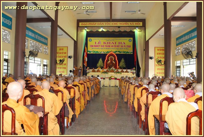 Bình Dương:  lễ khai hạ tịnh nghiệp đạo tràng  An Cư Kiết Hạ PL.2559