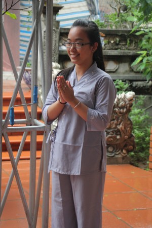 Thái Bình: Gần 300 bạn trẻ về chùa Từ Xuyên tu an lạc – Chủ đề “Tôn kính Phật”