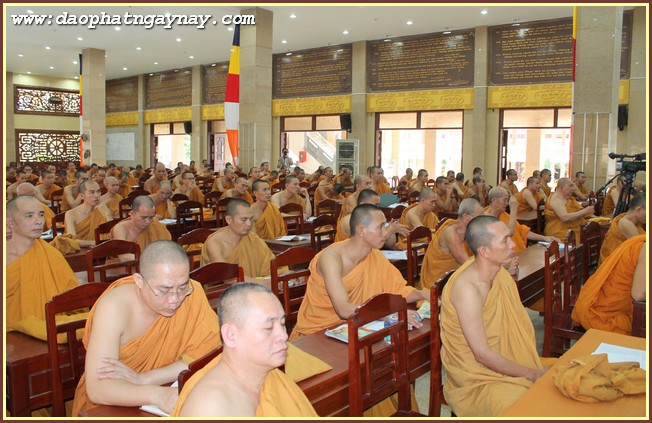 TP Hồ Chí Minh - Bình Dương - Đồng nai: Phóng sự ảnh " Nét Đẹp Mùa An Cư" PL.2559 - DL.2015 (Phần Cuối) Ba Hệ Phái (Bắc Tông, Khất Sĩ, Nam Tông)