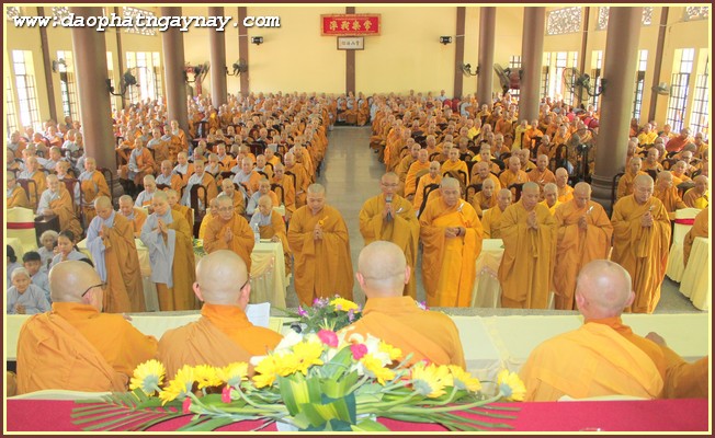 Bình Dương: Lễ Bố Tát An Cư Hạ Tuần Tháng 5