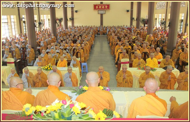 Bình Dương: Lễ Bố Tát An Cư Hạ Tuần Tháng 5