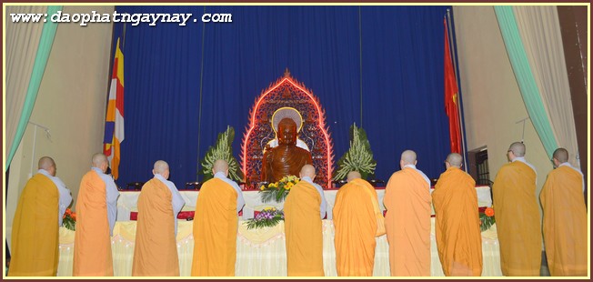 Bình Dương: Lễ Bố Tát An Cư Hạ Tuần Tháng 5