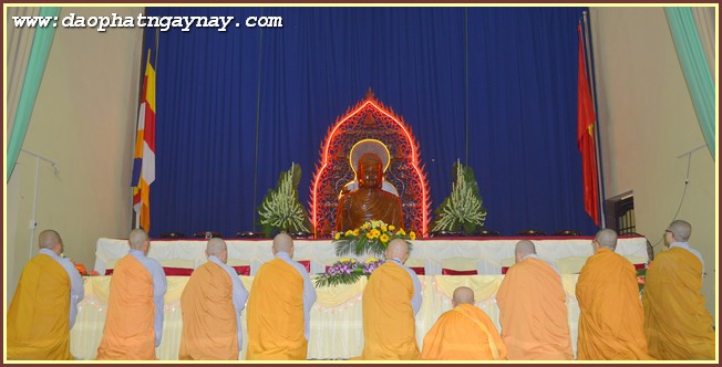 Bình Dương: Lễ Bố Tát An Cư Hạ Tuần Tháng 5