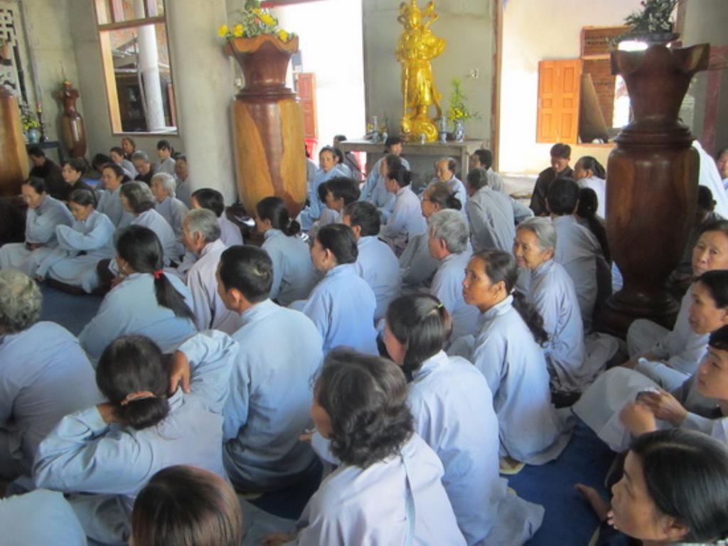 Khóa tu “Một ngày an lạc” ở chùa Long Thọ