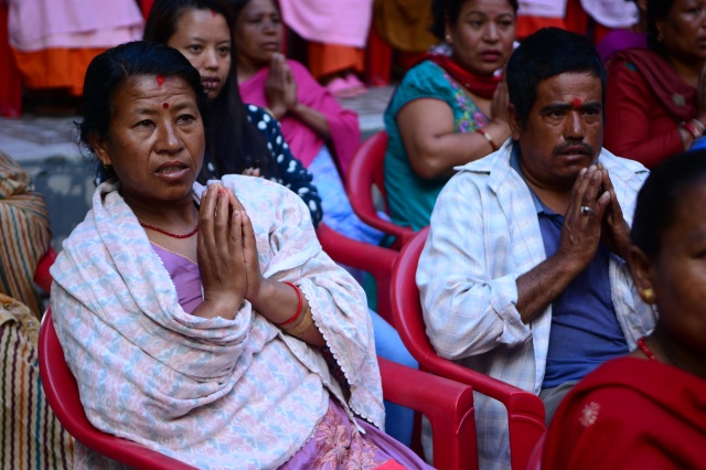 Tin nhanh 2: Đoàn Phật giáo Việt Nam cứu trợ nạn nhân động đất tại Nepal