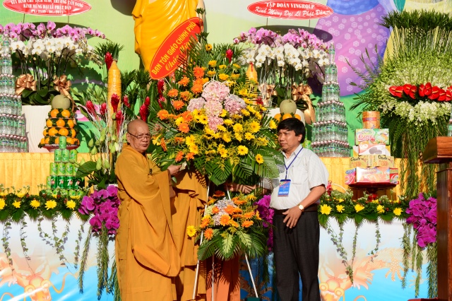 TP. HCM: Long trọng tổ chức đại lễ Phật đản PL. 2559 – DL 2015