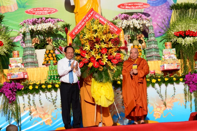 TP. HCM: Long trọng tổ chức đại lễ Phật đản PL. 2559 – DL 2015