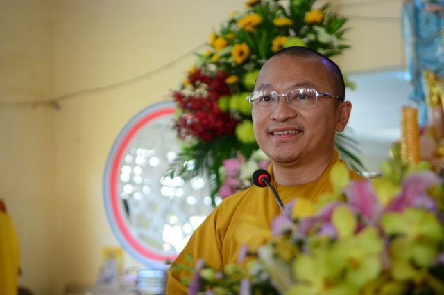 Quỹ Đạo Phật Ngày Nay: Chương trình từ thiện tại Campuchia tháng 04-2015