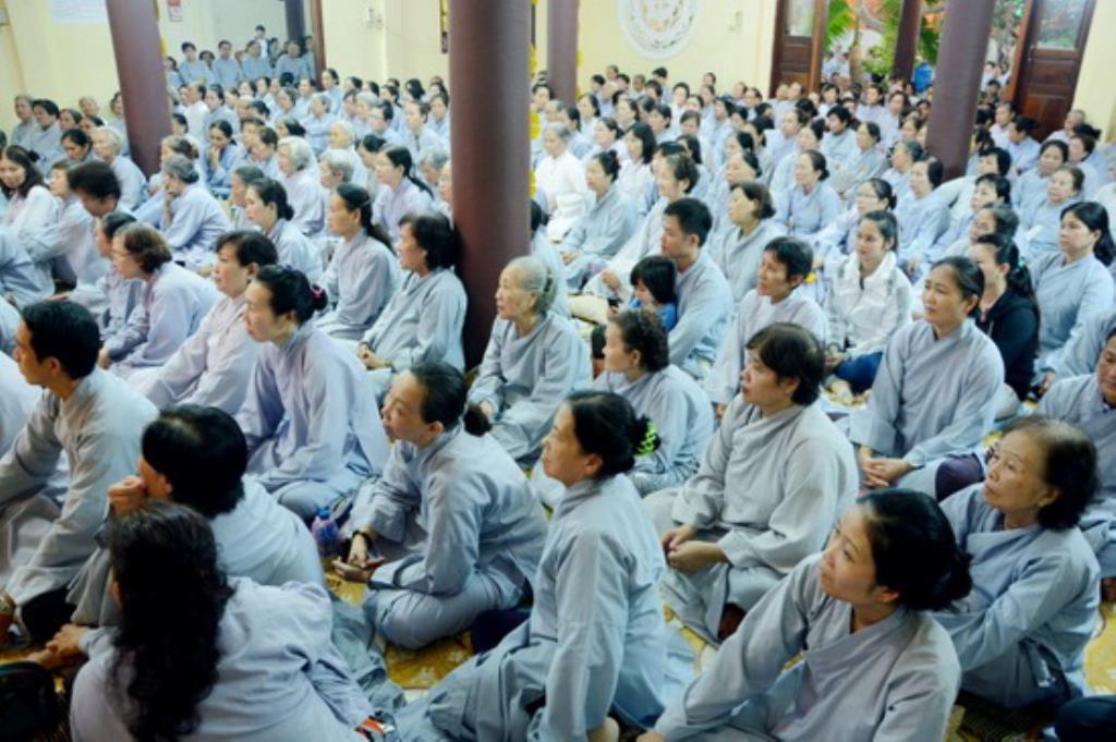 Thượng tọa Thích Chân Tích thuyết giảng tại Nha Trang