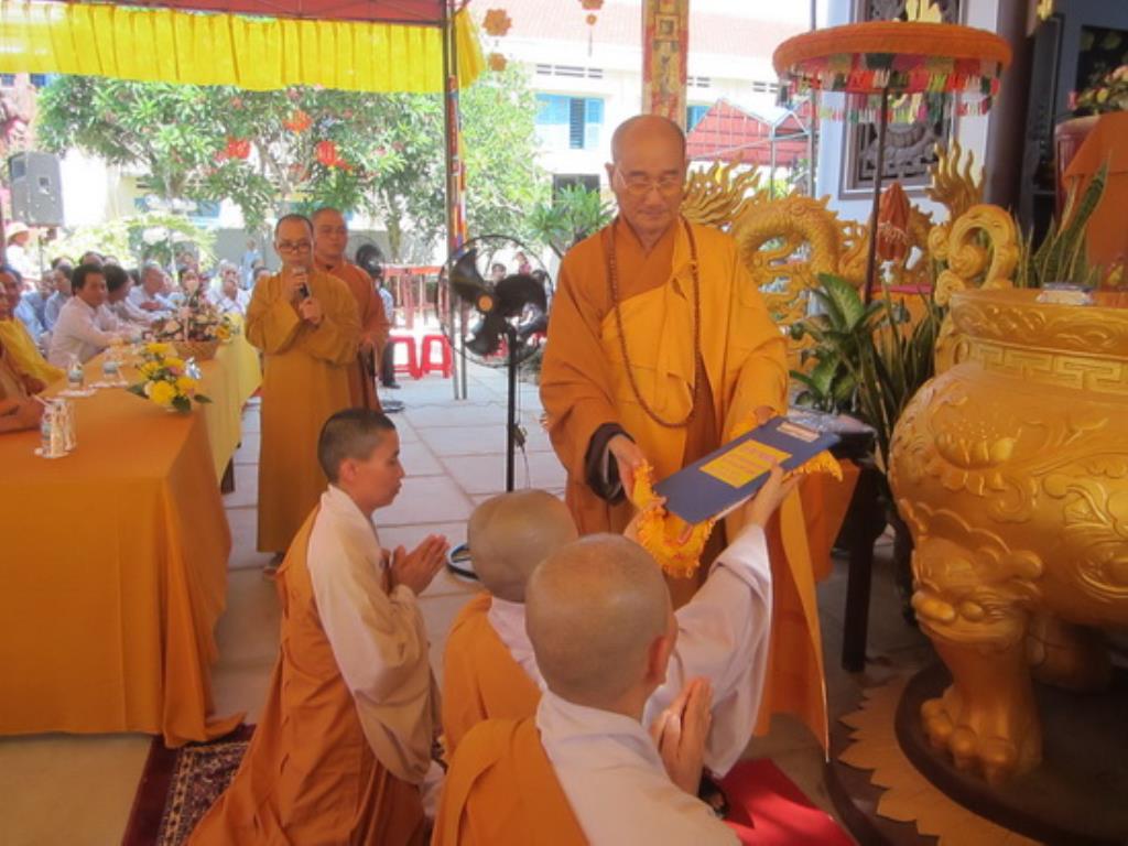 Lễ Khánh tạ đại hùng bửu điện và bổ nhiệm trụ trì chùa Phật Quang