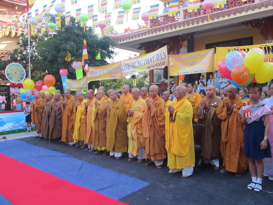 Khánh Hòa: Phật giáo thị xã Ninh Hòa trang nghiêm tổ chức Đại lễ Phật đản PL. 2559