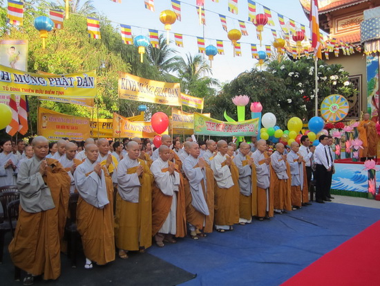 Khánh Hòa: Phật giáo thị xã Ninh Hòa trang nghiêm tổ chức Đại lễ Phật đản PL. 2559