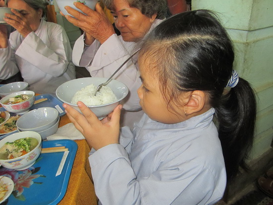 Khánh Hòa: Hơn 200 Phật tử về cộng tu ở chùa Đại Phước