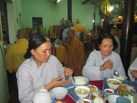 Khánh Hòa: Hơn 200 Phật tử về cộng tu ở chùa Đại Phước