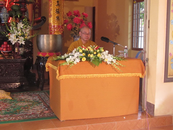 Nha Trang: Chùa Sắc Tứ Minh Thiện tổ chức khóa tu niệm Phật.