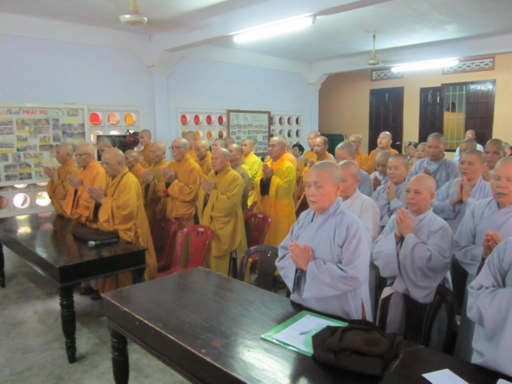 BTS Phật giáo tỉnh Khánh Hòa thăm trường hạ thị xã Ninh Hòa