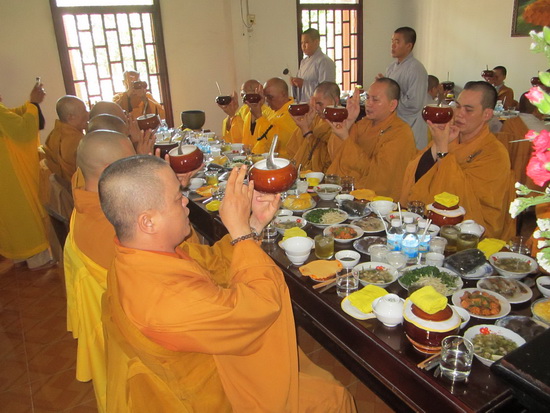 Khánh Hòa: Lễ húy kỵ Tổ khai sơn chùa Viên Ngộ