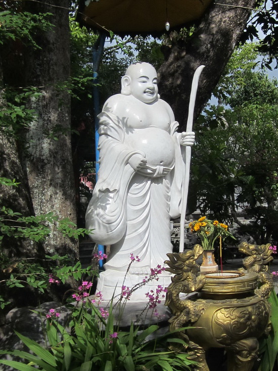 Nha Trang: Chùa Sắc Tứ Minh Thiện tổ chức khóa tu niệm Phật.