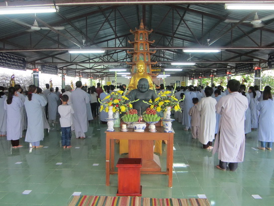 Khánh Hoà: “Một ngày an lạc” tại chùa Linh Sơn Pháp Ấn